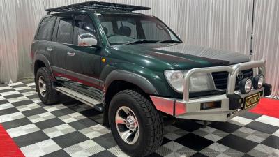 2000 Toyota Land Cruiser IN AUCTION AT LLOYDS Wagon 100 Series 100 Series for sale in Carrara